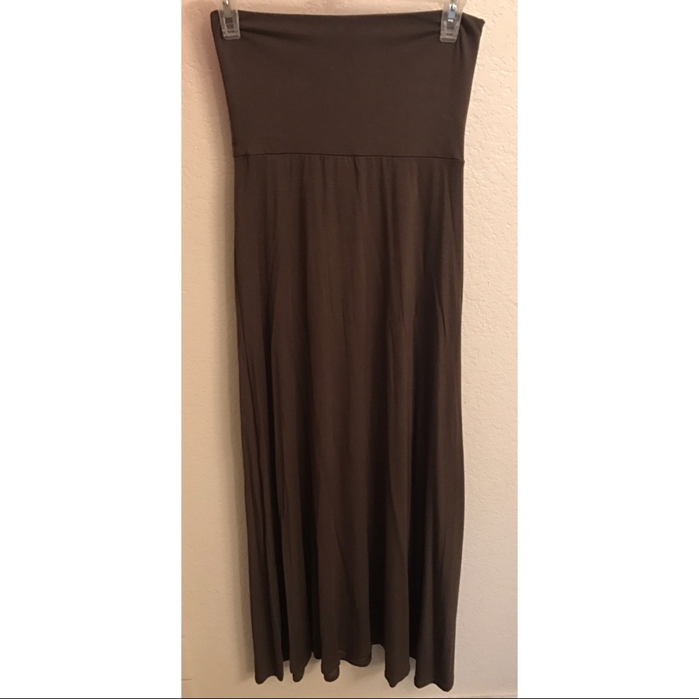 NWOT Olive Green Maxi-Skirt